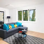 Lux On Kasuni In Appartement