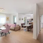 Lux On Kasuni In Appartement
