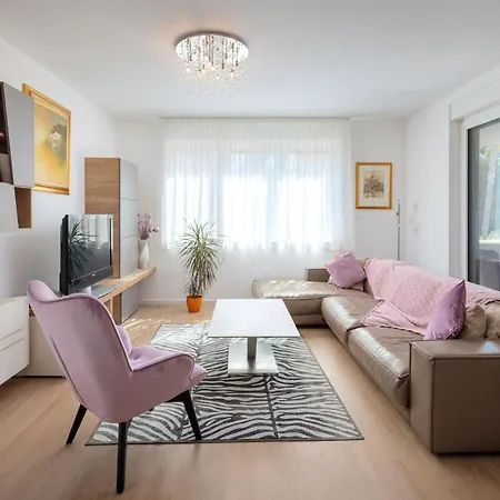 Apartament Lux On Kasuni In