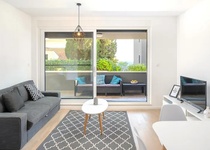 Apartman Lux On Kasuni In *