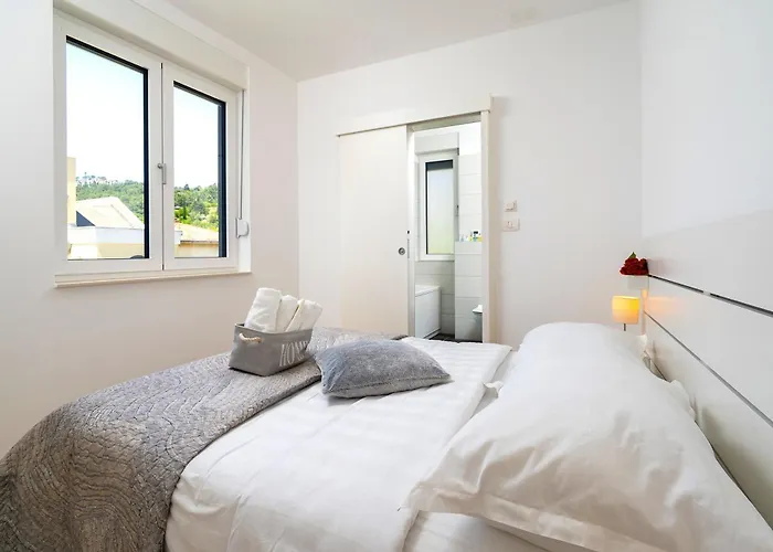 Apartman Lux On Kasuni In Split