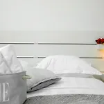 Lux On Kasuni In